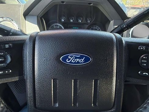Used 2016 Ford F250 XLT AWD/4WD image 14