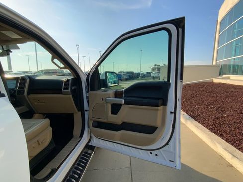 Used 2016 Ford F150 Lariat w/ Equipment Group 501A Mid image 20