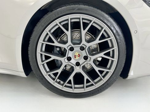 Used 2026 Porsche 911 Carrera image 28