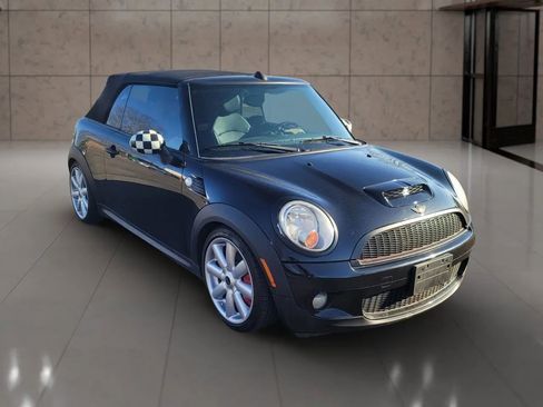 Used 2010 MINI Cooper John Cooper Works image 8