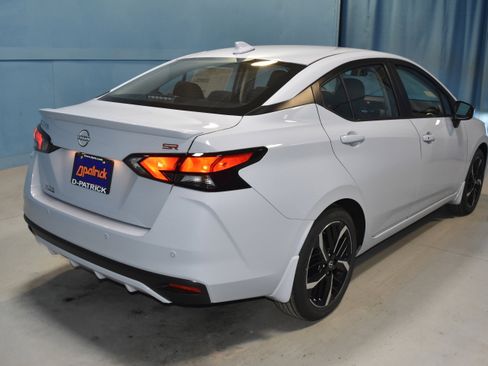 New 2025 Nissan Versa SR w/ Trunk Package image 20