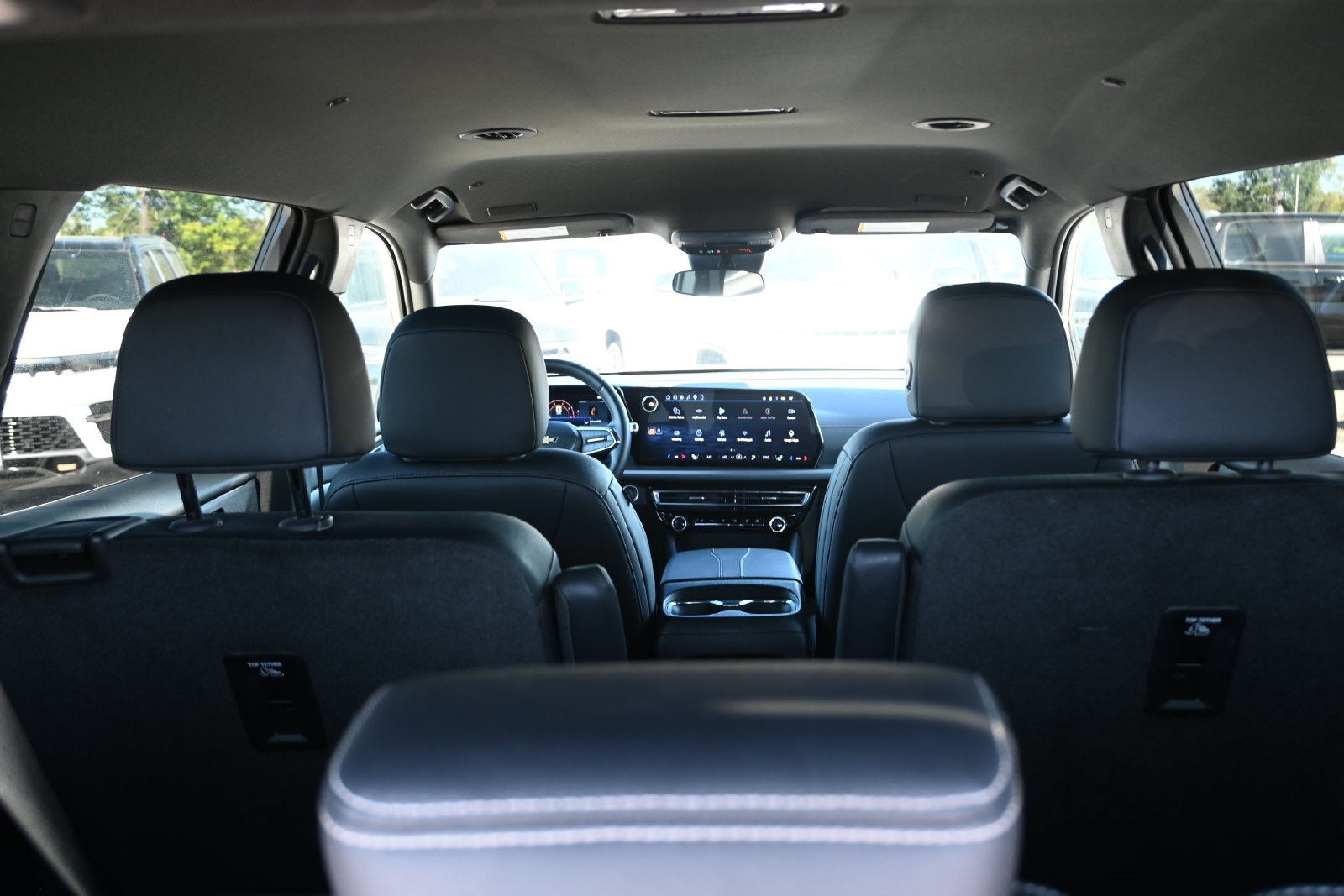 Used 2026 Chevrolet Traverse LT FWD image 27