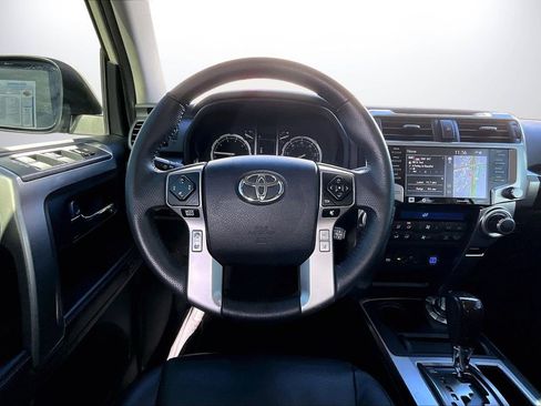 Used 2022 Toyota 4Runner Limited image 11