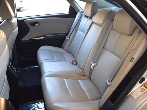 Used 2014 Toyota Avalon Limited w/ Technology Package FWD image 49