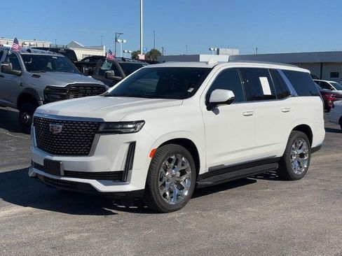 Used 2021 Cadillac Escalade Premium Luxury w/ Driver Assist Tech Package image 7