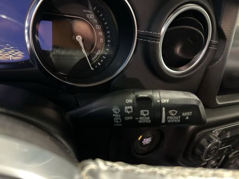 Used 2022 Jeep Wrangler Unlimited Sahara 4xe image 24