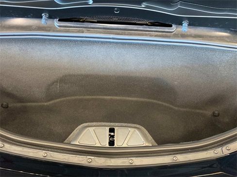 Used 2023 Chevrolet Corvette Stingray Convertible w/ Z51 Performance Package image 23