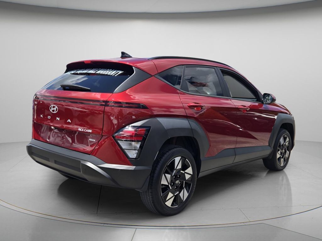 Certified 2024 Hyundai Kona SEL w/ Convenience Package AWD/4WD image 8