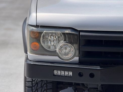 Used 2004 Land Rover Discovery S AWD/4WD image 23