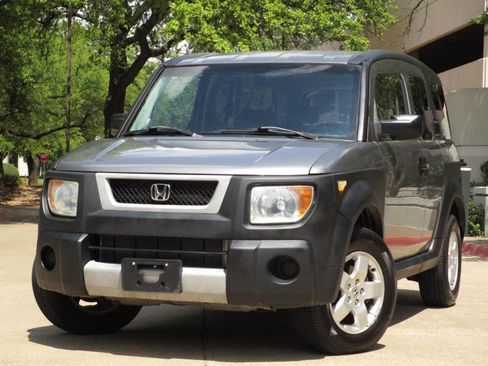 Used 2005 Honda Element EX image 1