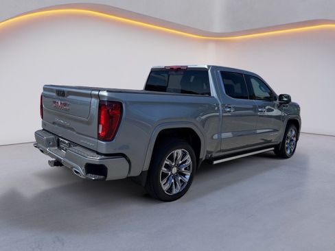 Used 2026 GMC Sierra 1500 Denali AWD/4WD image 3