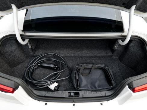 Used 2012 Fisker Karma EcoSport image 49