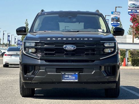 Certified 2025 Ford Expedition Active RWD image 11