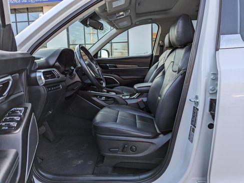 Used 2020 Kia Telluride EX image 12