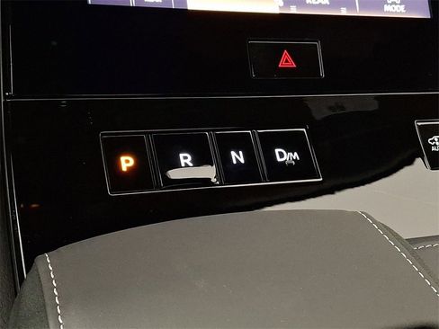 New 2026 INFINITI QX80 Autograph image 13