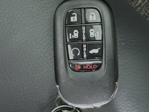 Certified 2026 Honda Odyssey EX-L image 41