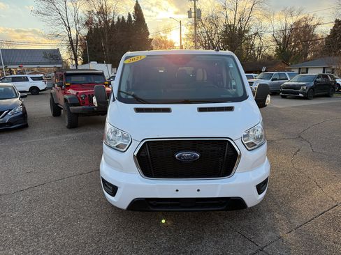 Used 2021 Ford Transit 350 XLT image 2