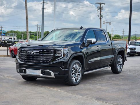 New 2025 GMC Sierra 1500 Denali Ultimate image 8