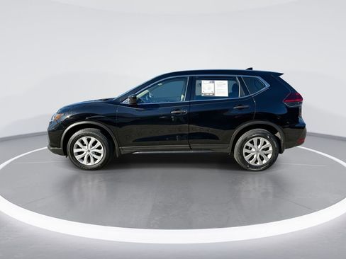 Used 2019 Nissan Rogue S image 5