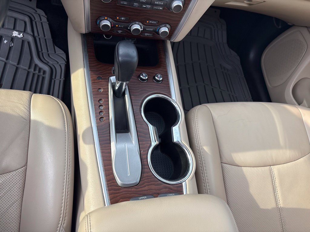 Used 2018 Nissan Pathfinder Platinum FWD image 17