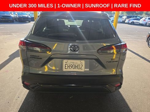 Used 2026 Toyota Corolla Cross AWD Hybrid w/ Moonroof Package image 16
