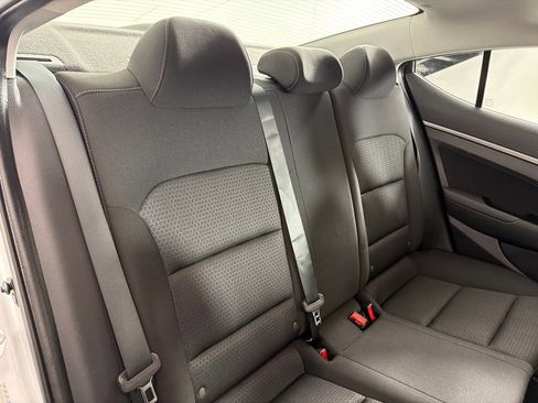 Used 2017 Hyundai Elantra Value Edition w/ Cargo Package FWD image 21