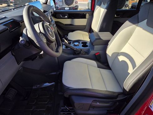 New 2025 INEOS Grenadier Fieldmaster Edition image 10