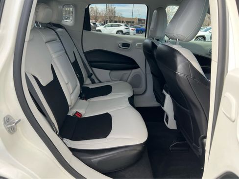 Used 2017 Jeep Compass Latitude w/ Cold Weather Group image 25