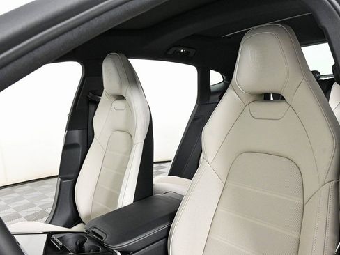 New 2025 Porsche Panamera RWD image 5