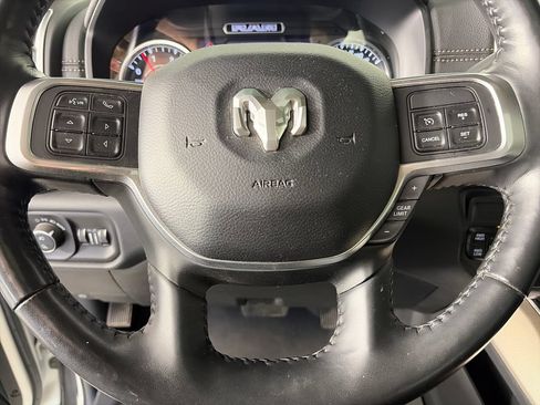 Used 2020 RAM 3500 Laramie AWD/4WD image 16