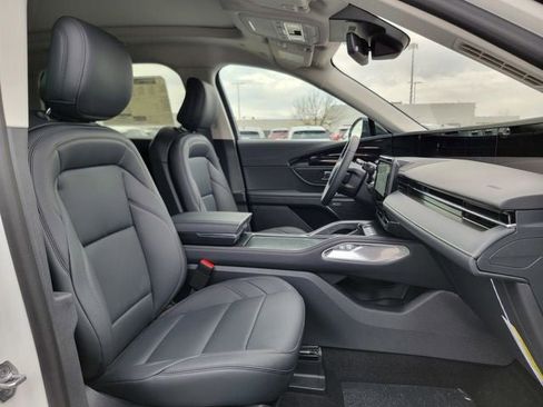 New 2026 Lincoln Nautilus Premier w/ Equipment Group 102A image 23