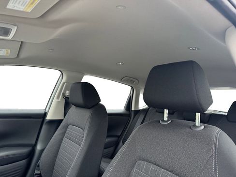 Used 2026 Honda HR-V LX image 8