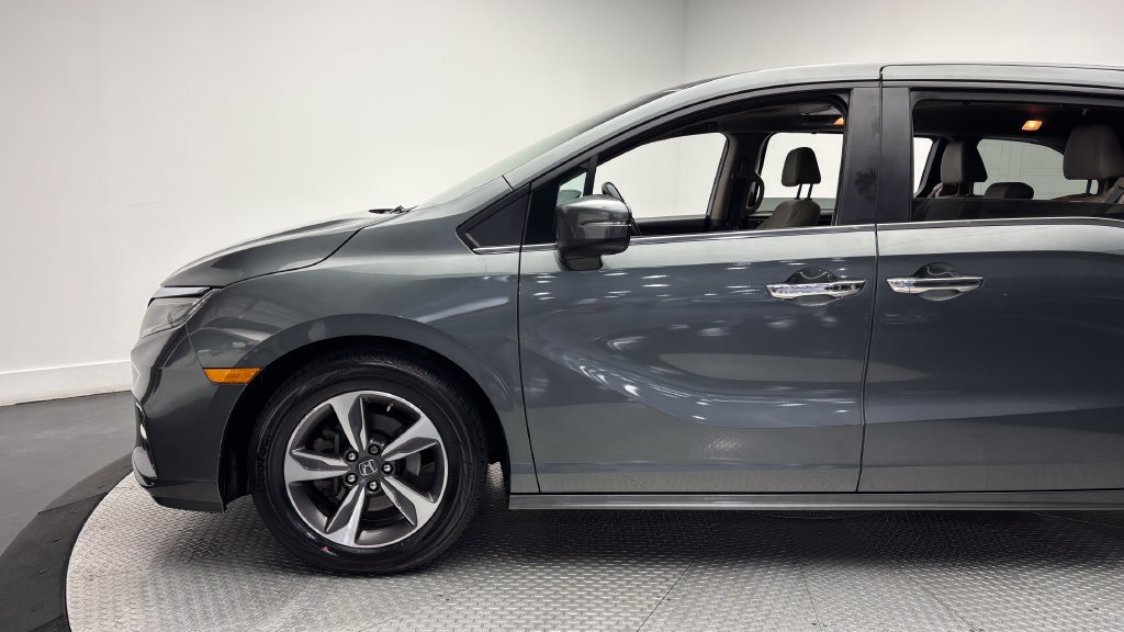Used 2019 Honda Odyssey Touring image 5