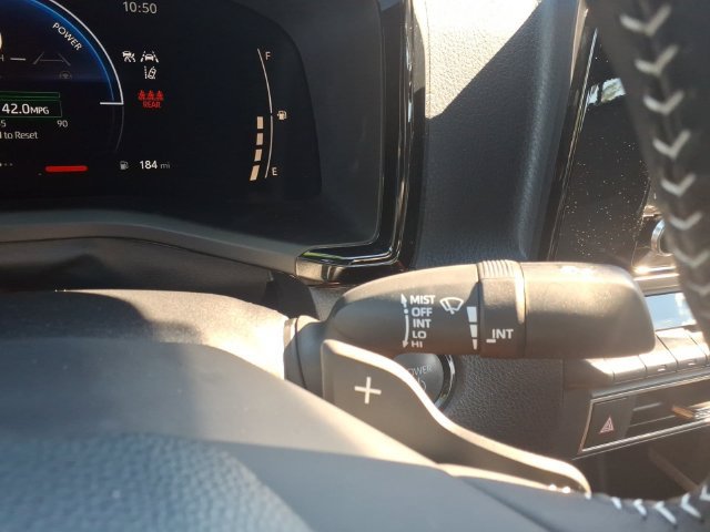 Used 2026 Toyota Camry SE w/ Convenience Package FWD image 18