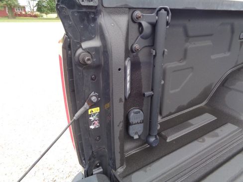 Used 2020 GMC Sierra 3500 Denali w/ Denali Ultimate Package image 39