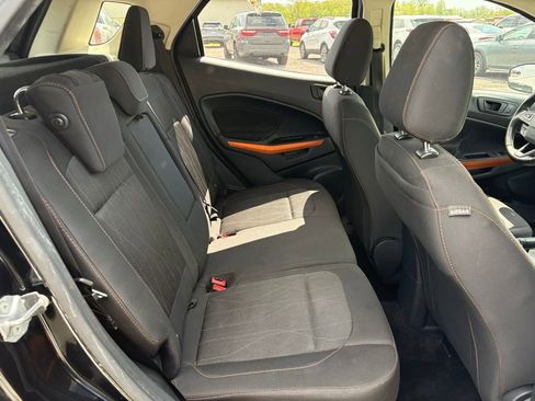 Used 2021 Ford EcoSport SE w/ SE Appearance Package AWD/4WD image 13