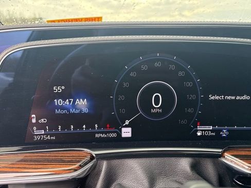 Used 2024 Cadillac Escalade ESV Premium Luxury w/ Performance Package image 9