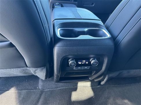 Certified 2025 Buick Enclave Sport Touring image 20
