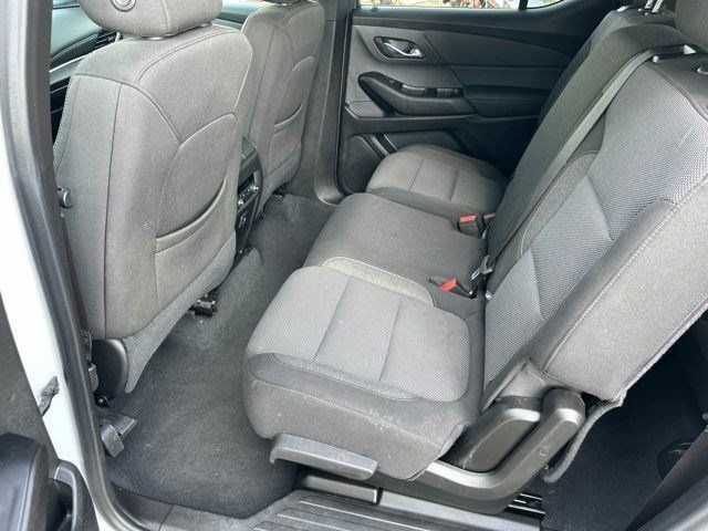 Used 2023 Chevrolet Traverse LT FWD image 40