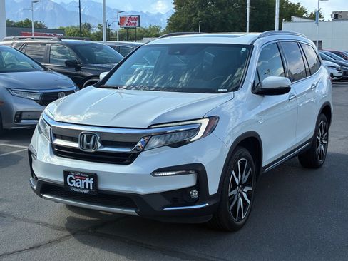 Used 2021 Honda Pilot Touring image 10