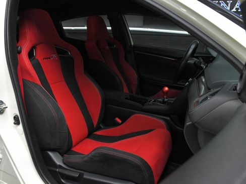 Used 2017 Honda Civic Type R image 44