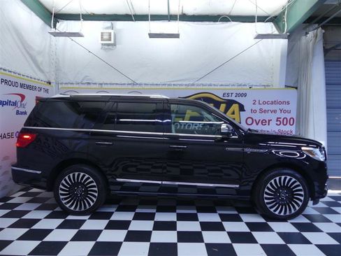 Used 2020 Lincoln Navigator Black Label AWD/4WD image 35