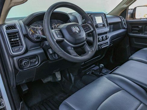 Used 2020 RAM 3500 Tradesman w/ Chrome Appearance Group image 11