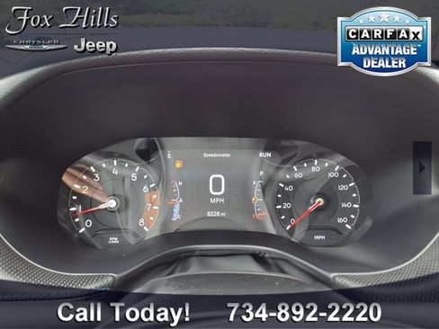 Used 2025 Jeep Compass Limited w/ Sun & Sound Group AWD/4WD image 20