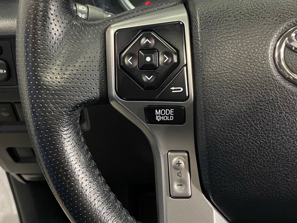 Used 2014 Toyota 4Runner SR5 Premium AWD/4WD image 33