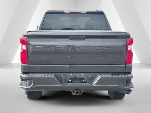 Used 2023 Chevrolet Silverado 1500 Custom w/ LPO, Dark Essentials Package AWD/4WD image 6