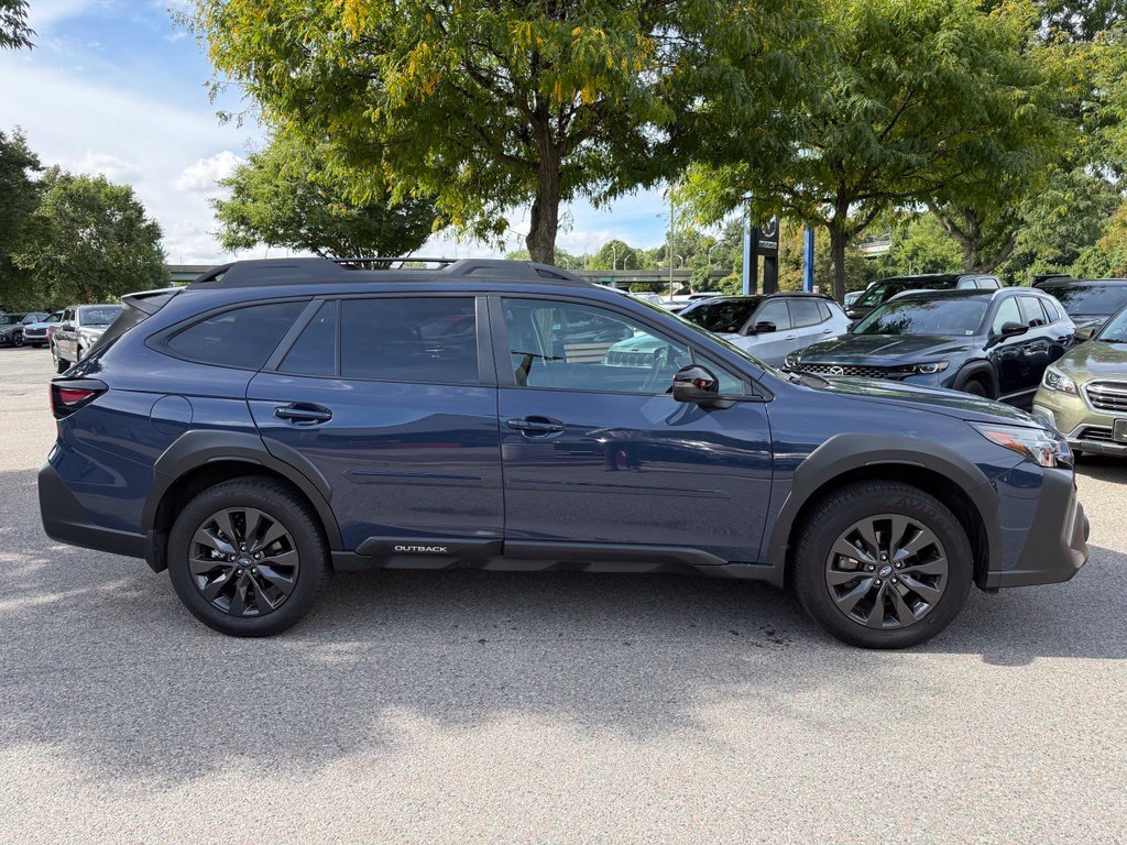 Certified 2025 Subaru Outback Onyx Edition AWD/4WD image 10
