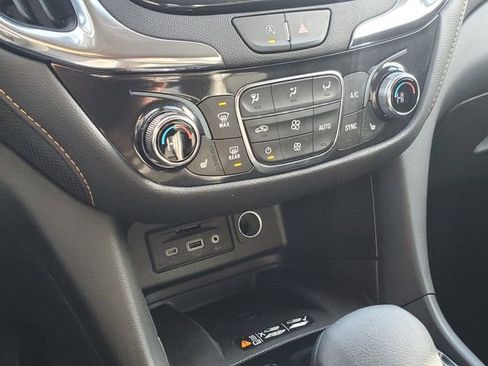 Certified 2023 Chevrolet Equinox Premier image 33