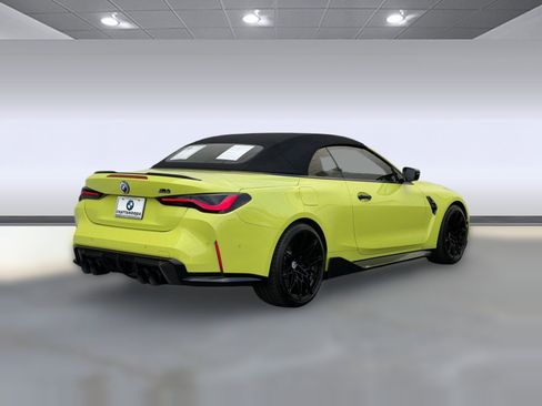 Used 2023 BMW M4 xDrive Competition w/ M Carbon Exterior Package AWD/4WD image 9