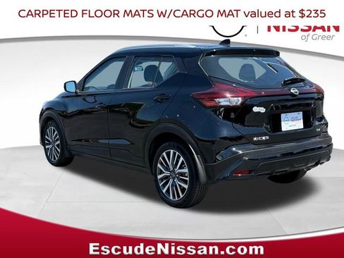 Used 2023 Nissan Kicks SV FWD image 5